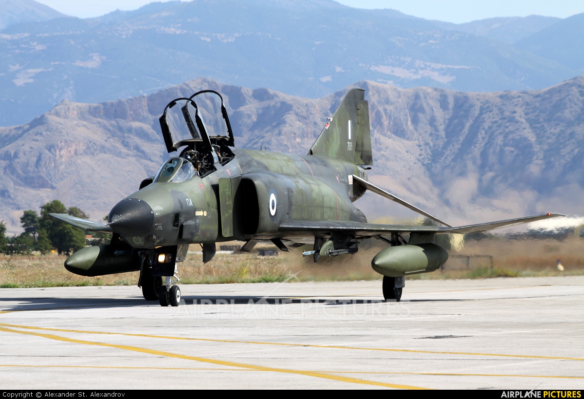 Greece - Hellenic Air Force 7519 aircraft at Larissa