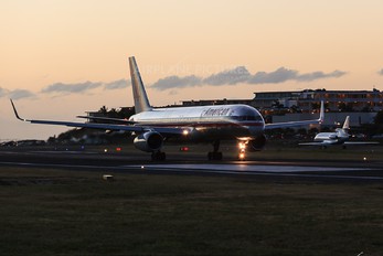 N605AA - American Airlines Boeing 757-200