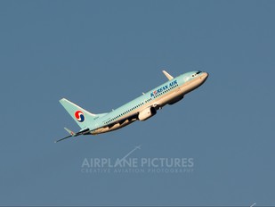 HL8247 - Korean Air Boeing 737-800