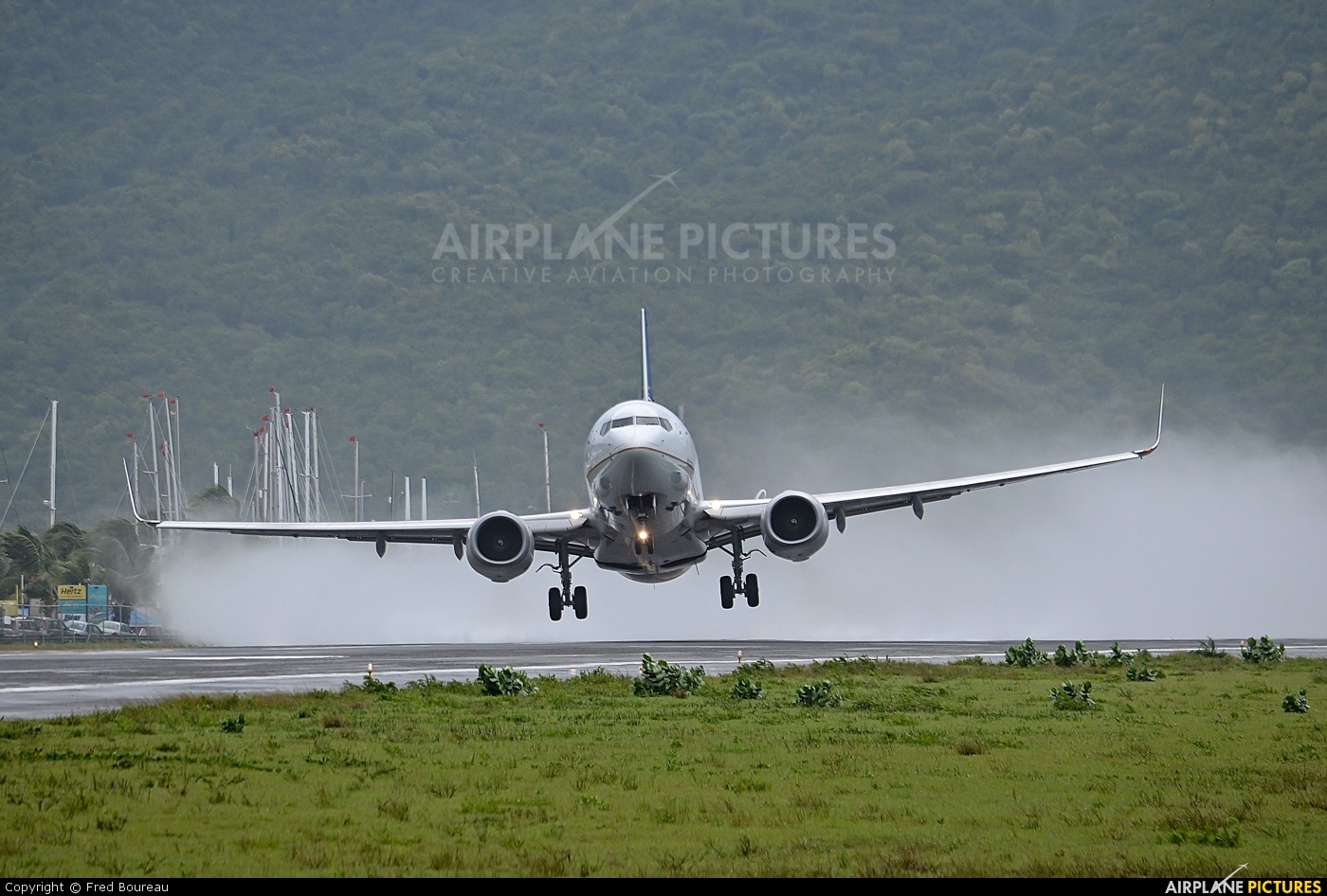 Copa Airlines HP-1375CMP aircraft at Sint Maarten - Princess Juliana Intl