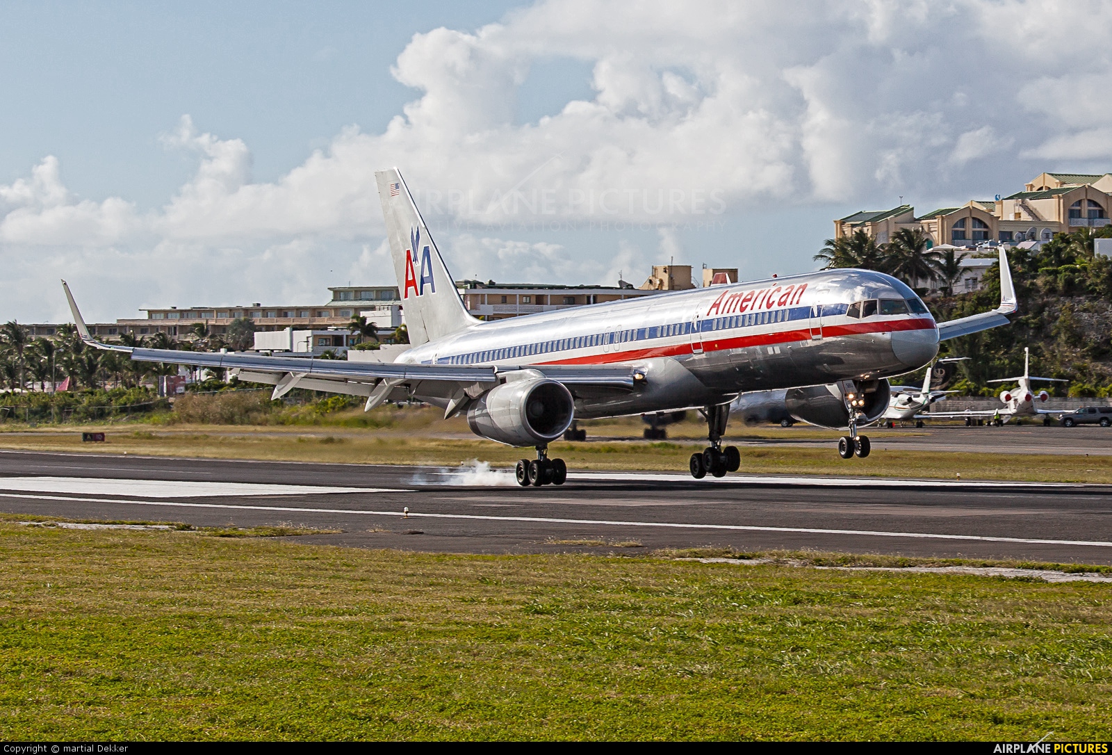 American Airlines N648AA aircraft at Sint Maarten - Princess Juliana Intl