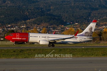 LN-NGL - Norwegian Air Shuttle Boeing 737-800