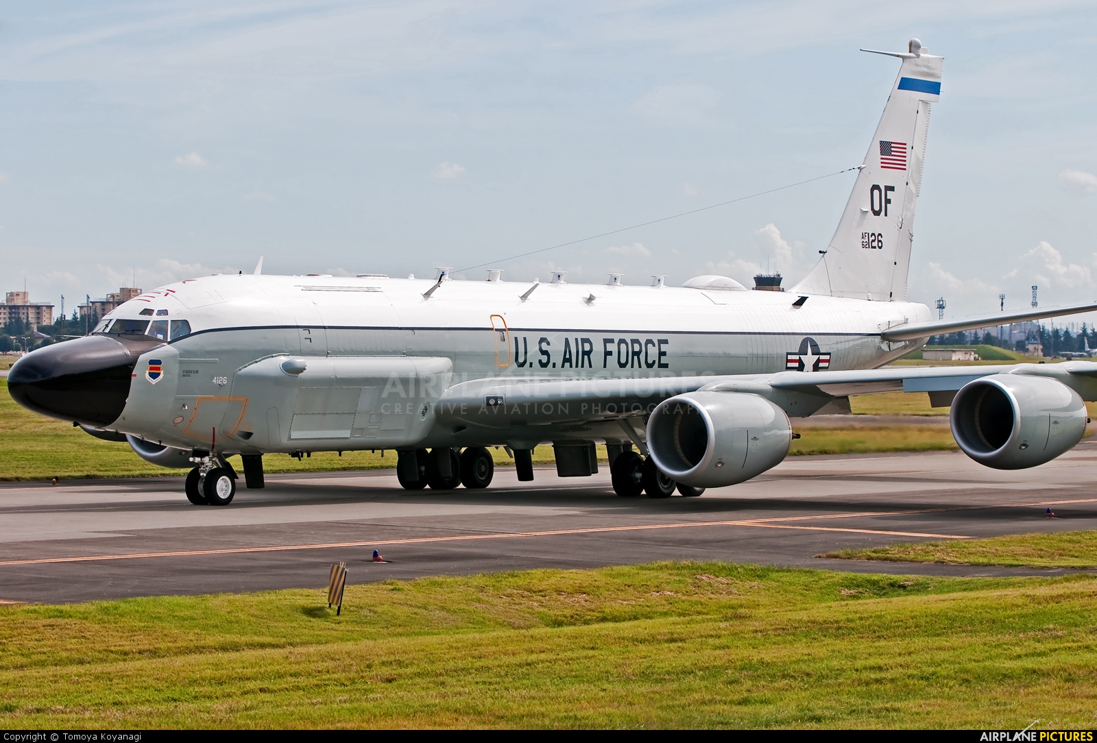 USA - Air Force 62-4126 aircraft at Yokota AB
