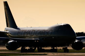 N855GT - Etihad Cargo Boeing 747-8F