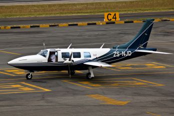 ZS-NJD - Private Piper PA-60 Aerostar / Sequoya
