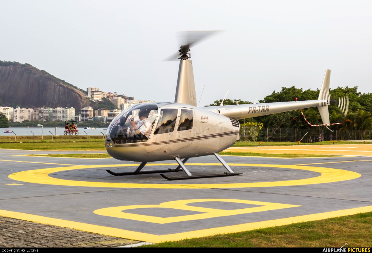 Private PR-TRR aircraft at Rio de Janeiro - Lagoa Heliport