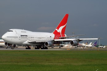 VH-EAA - QANTAS Boeing 747SP