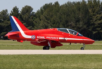 XX264 - Royal Air Force "Red Arrows" British Aerospace Hawk T.1/ 1A