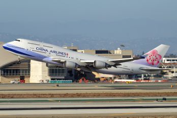 B-18212 - China Airlines Boeing 747-400