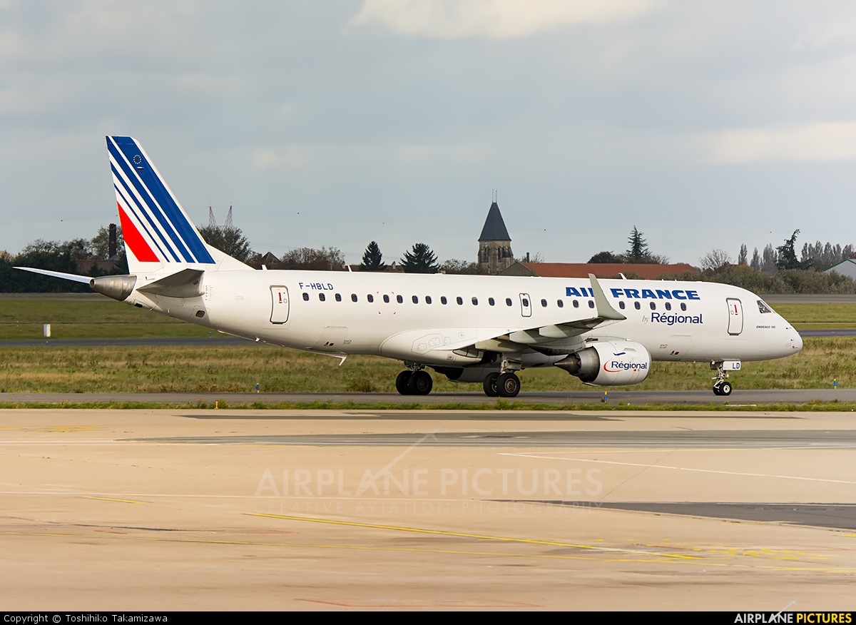 Air France - Regional F-HBLD aircraft at Paris - Charles de Gaulle
