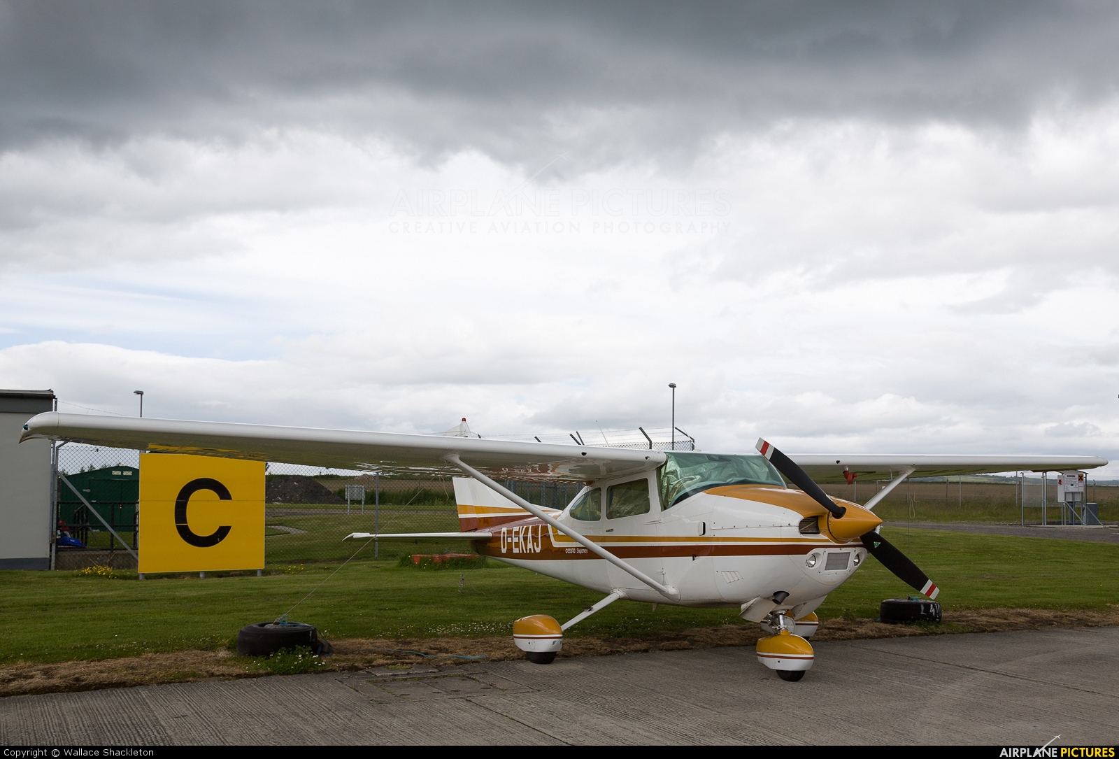 Private D-EKAJ aircraft at Inverness