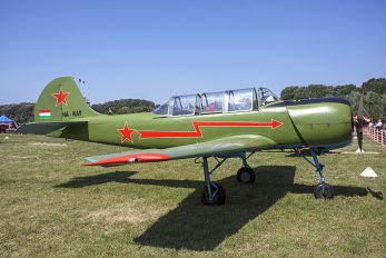HA-KAY - Private Yakovlev Yak-52