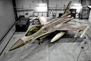 J-235 - Netherlands - Air Force General Dynamics F-16A Fighting Falcon