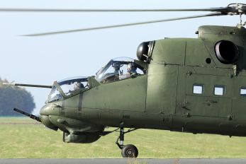 271 - Poland - Army Mil Mi-24D