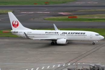 JA338J - JAL - Express Boeing 737-800