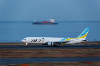 JA601A - Air Do - Hokkaido International Airlines Boeing 767-300