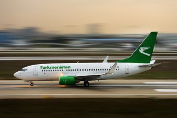 EZ-A009 - Turkmenistan Airlines Boeing 737-700