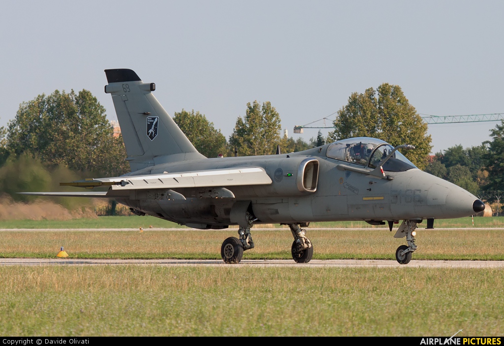Italy - Air Force MM7169 aircraft at Treviso - Istrana