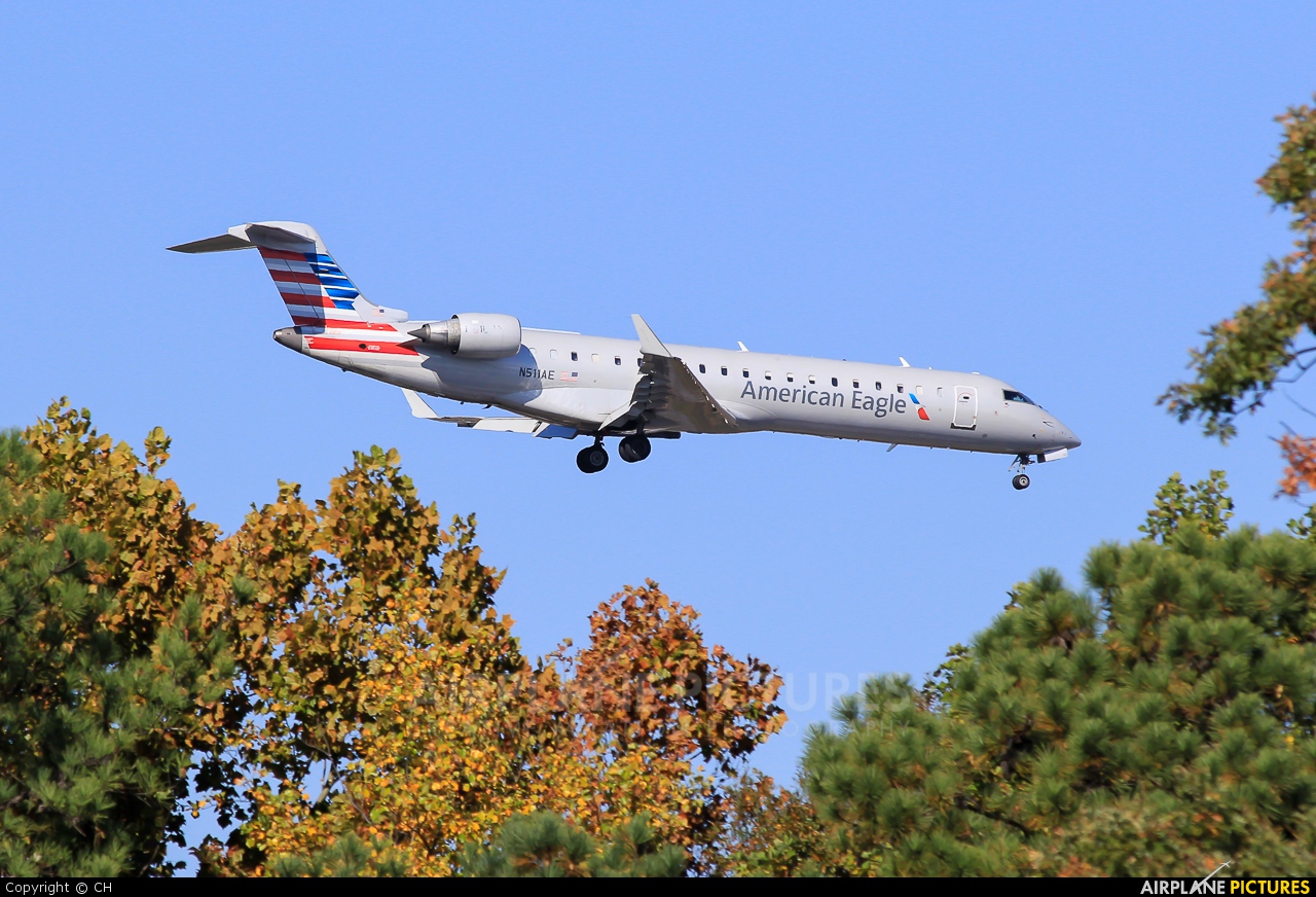 American Eagle N511AE aircraft at Atlanta - Hartsfield-Jackson Intl