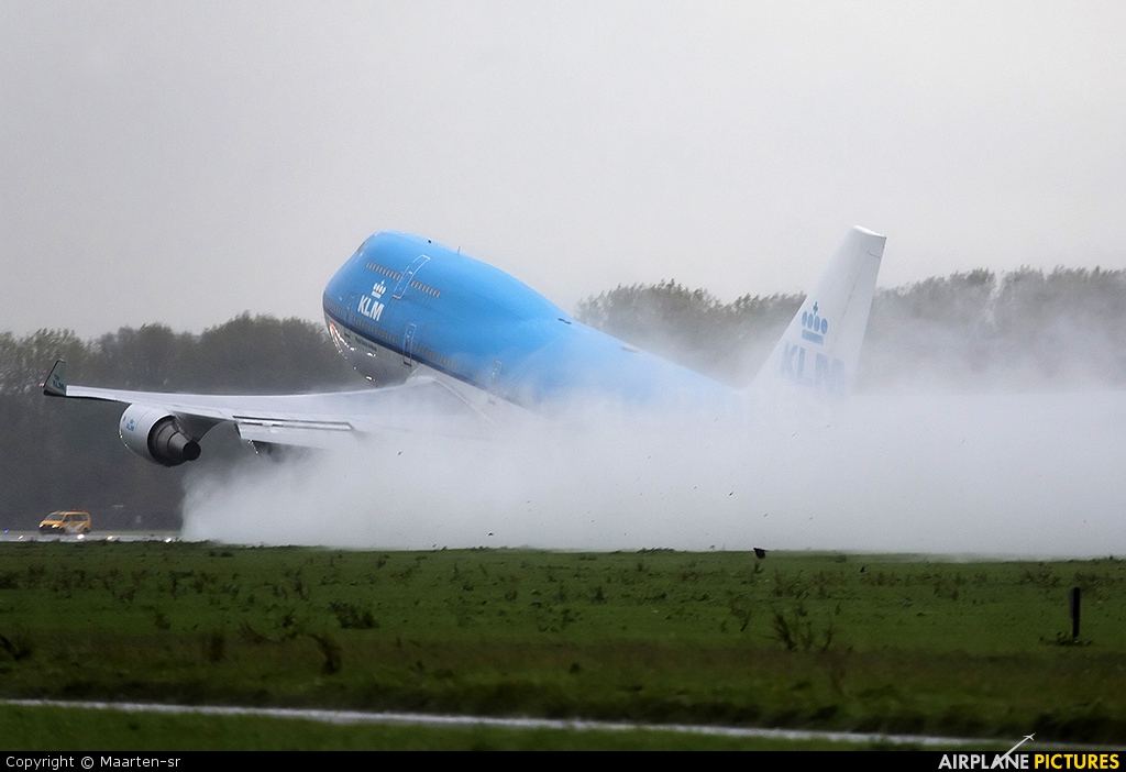 KLM PH-BFL aircraft at Rotterdam