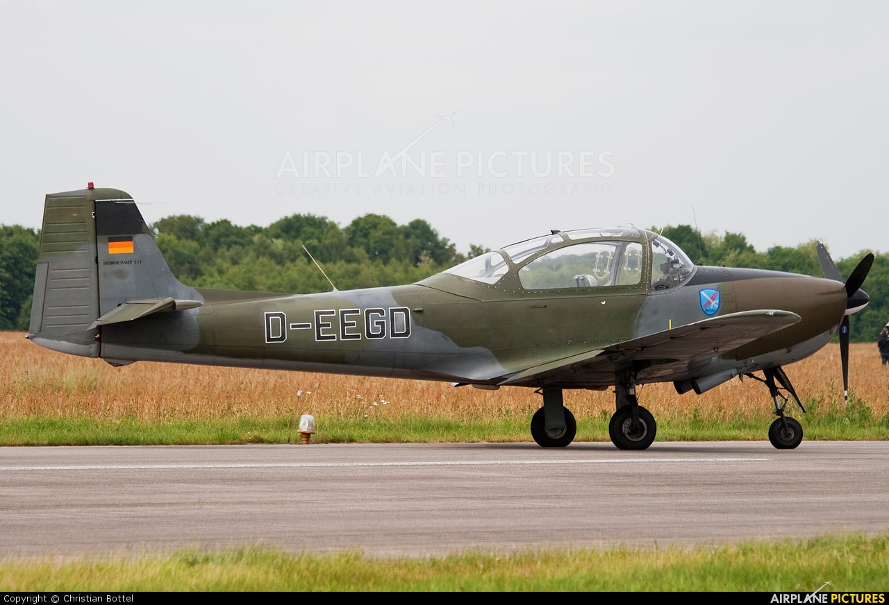 Private D-EEGD aircraft at Uden - Volkel