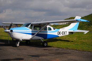 OK-EKT - Private Cessna 206 Stationair (all models)