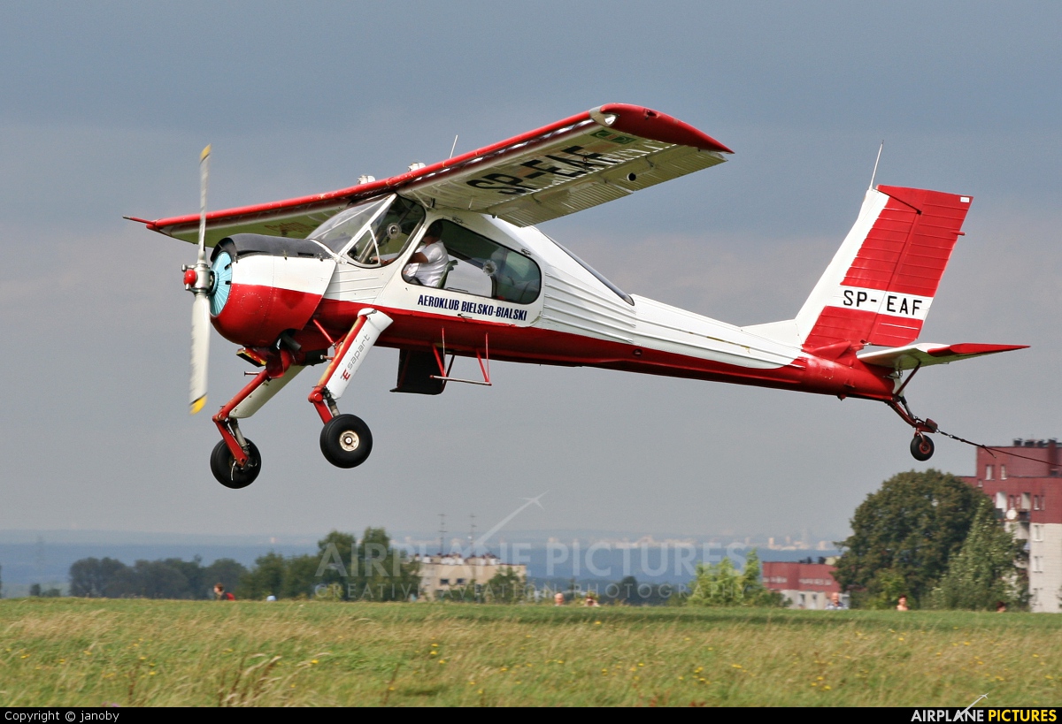 Aeroklub Bielsko-Bialski SP-EAF aircraft at Bielsko-Biała - Aleksandrowice