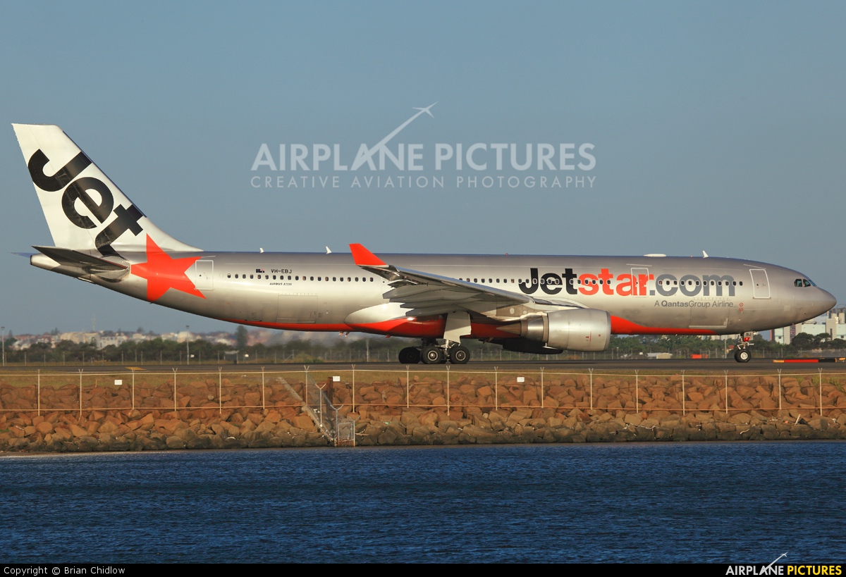 Jetstar Airways VH-EBJ aircraft at Sydney - Kingsford Smith Intl, NSW