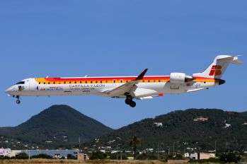 EC-JZV - Air Nostrum - Iberia Regional Canadair CL-600 CRJ-900