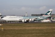 First visit of a Cathay 747-8F to Manchester title=
