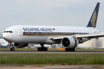 9V-SWG - Singapore Airlines Boeing 777-300ER