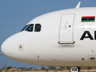 5A-ONM - Afriqiyah Airways Airbus A320