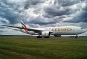 A6-EMD - Emirates Airlines Boeing 777-200 aircraft