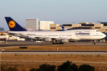 D-ABTF - Lufthansa Boeing 747-400