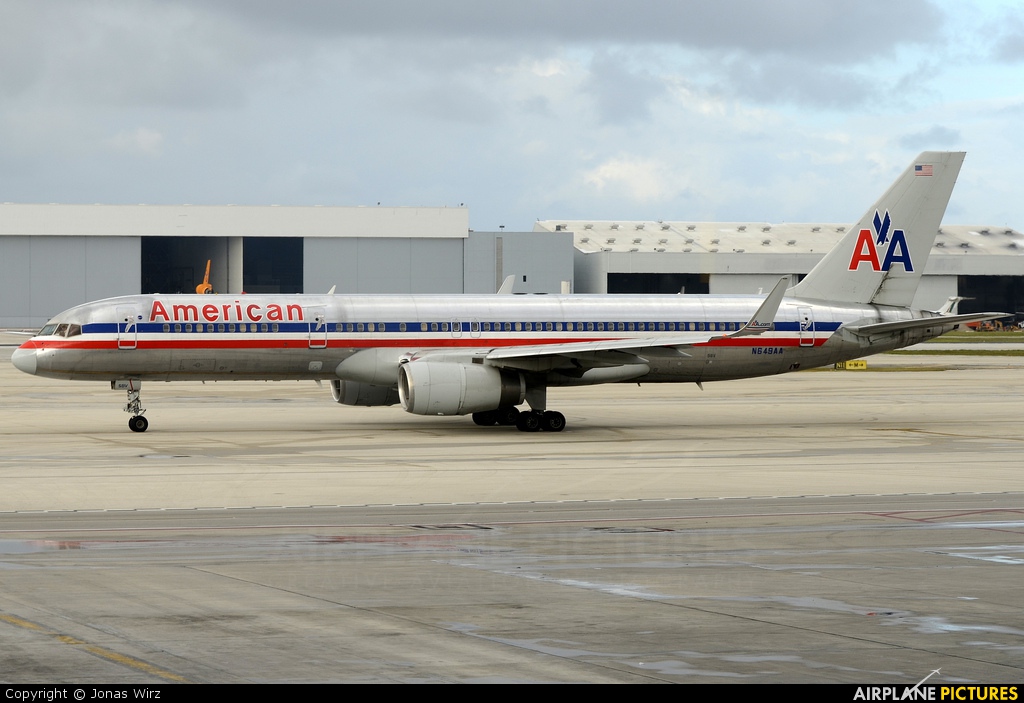 American Airlines N649AA aircraft at Miami Intl