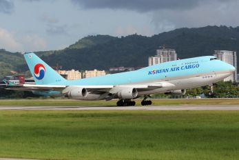 HL7485 - Korean Air Boeing 747-400
