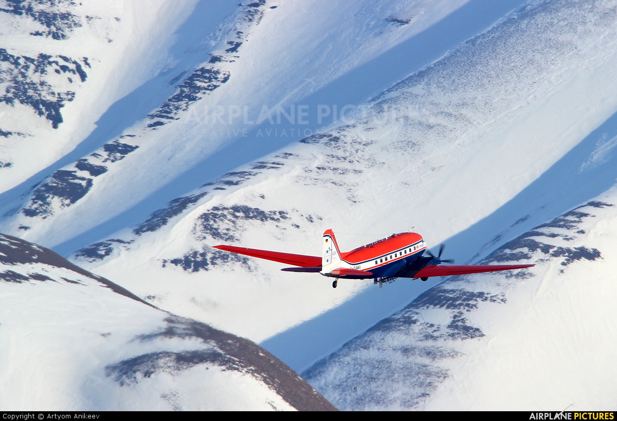 Alfred Wegener Institute - AWI C-GAWI aircraft at Svalbard - Longyearbyen