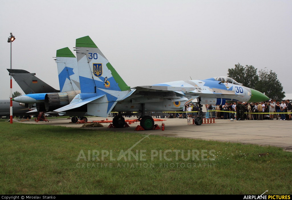Ukraine - Air Force 30 aircraft at Kecskemét