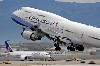 B-18212 - China Airlines Boeing 747-400