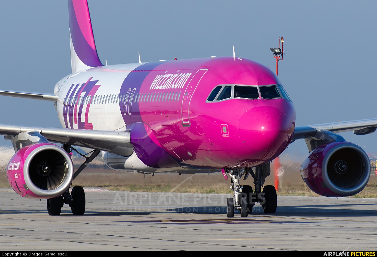 Wizz Air HA-LPX aircraft at Timisoara - Traian Vuia