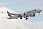 N718AN - American Airlines Boeing 777-300ER aircraft