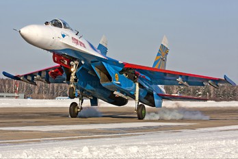 01 - Russia - Air Force "Russian Knights" Sukhoi Su-27