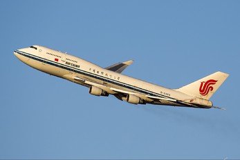 B-2469 - Air China Boeing 747-400