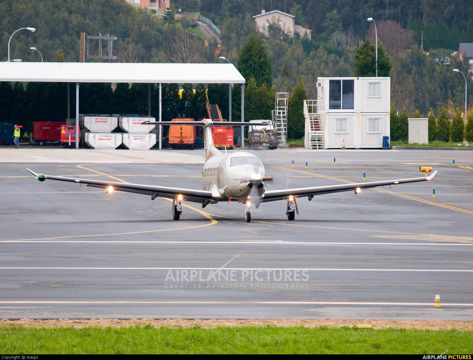 Jetfly Aviation LX-NEW aircraft at La Coruña