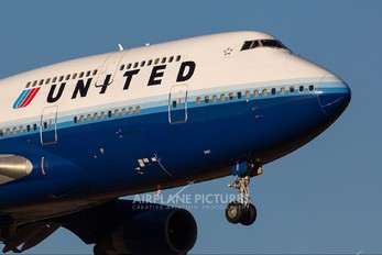 N107UA - United Airlines Boeing 747-400
