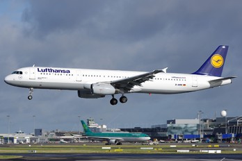 D-AIRR - Lufthansa Airbus A321