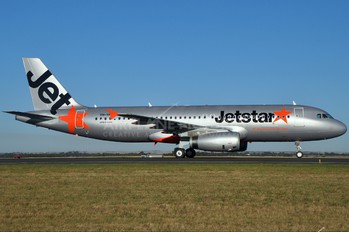 VH-VFL - Jetstar Airways Airbus A320
