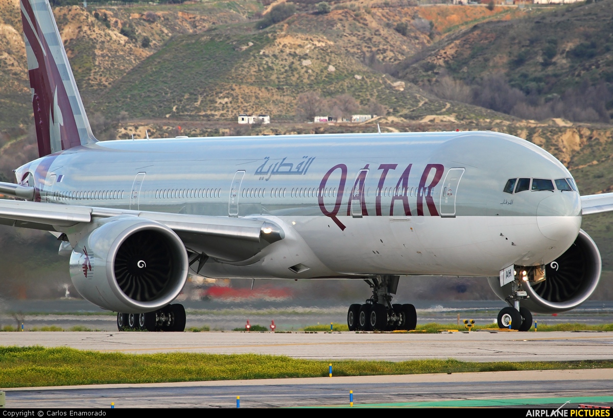 Qatar Airways A7-BAH aircraft at Madrid - Barajas