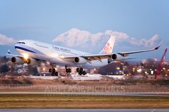 B-18802 - China Airlines Airbus A340-300