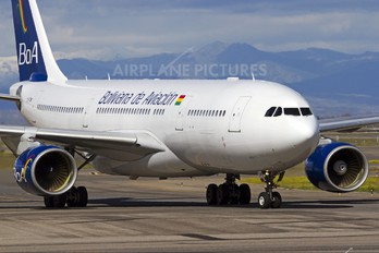CS-TQW - Boliviana de Aviación - BoA Airbus A330-200
